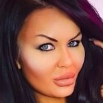 roxi lloyd profile picture