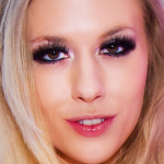 michelle moist profile picture